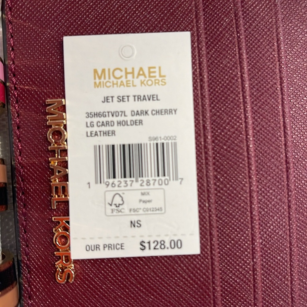 MICHAEL KORS
Large Pebbled Leather Card Holder Case
Dark Cherry 
NWT - Picture 9 of 16